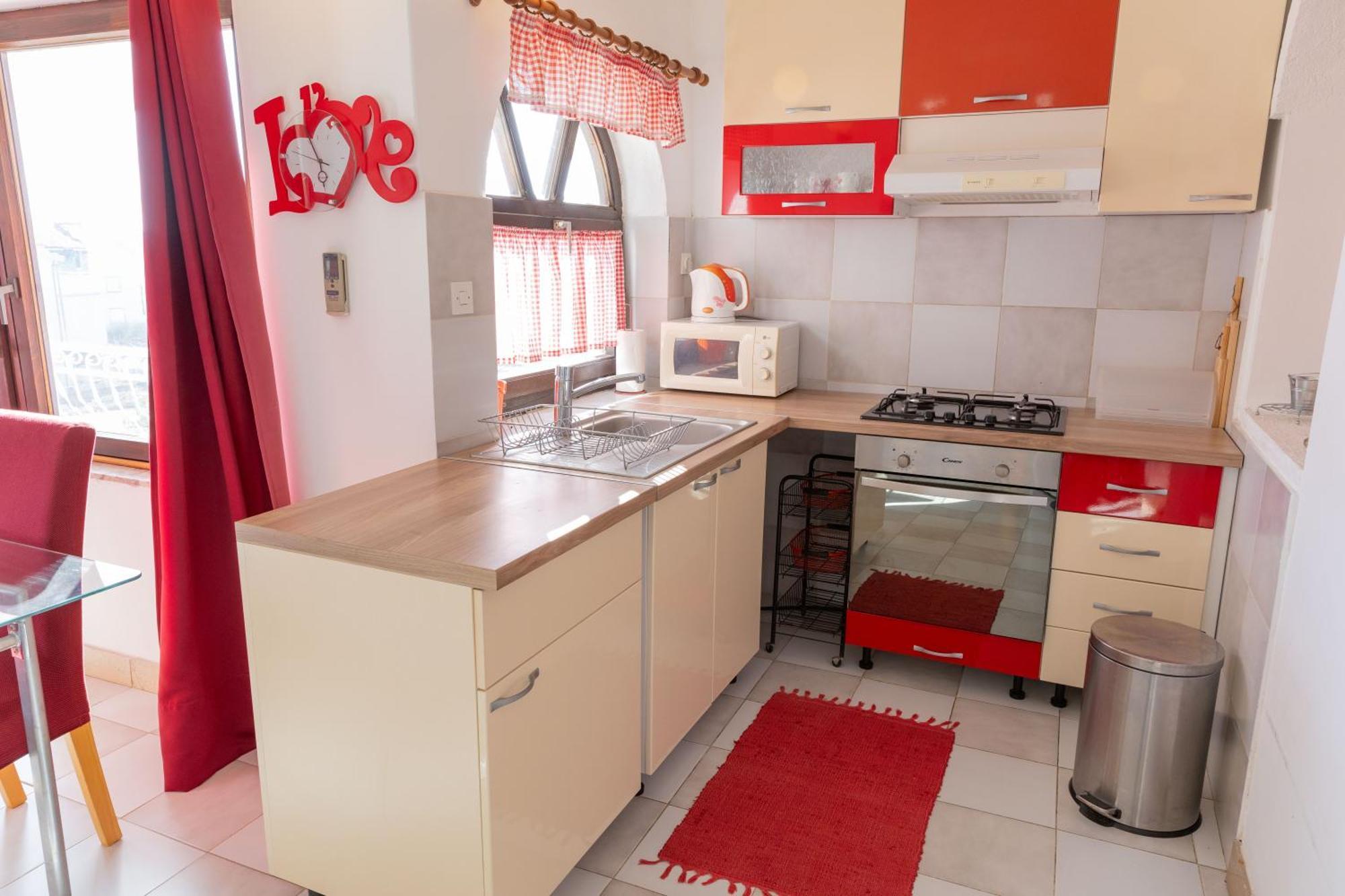 Apartmani Trlaja Vodice Zewnętrze zdjęcie