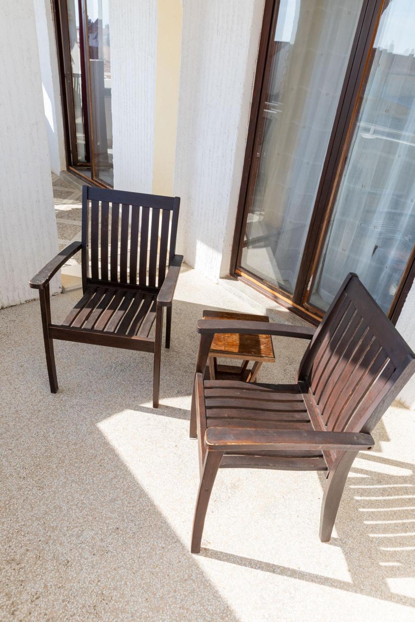 Apartmani Trlaja Vodice Zewnętrze zdjęcie