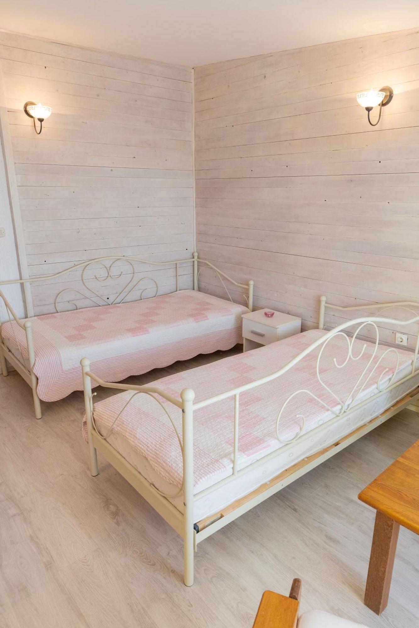 Apartmani Trlaja Vodice Zewnętrze zdjęcie
